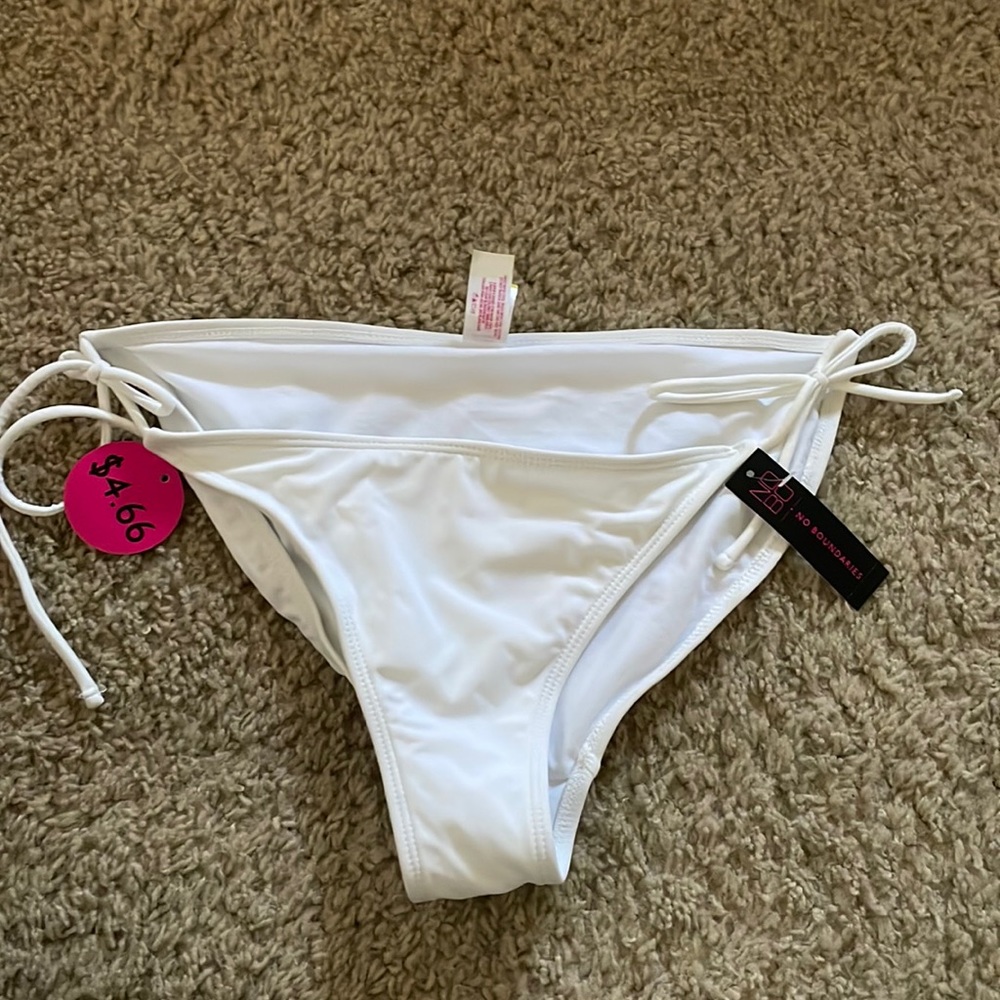 Bathing suit bottoms